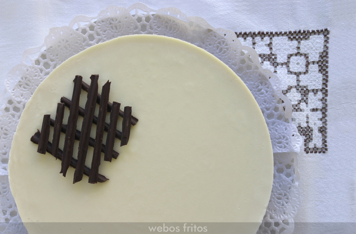 Tarta tres chocolates desde arriba