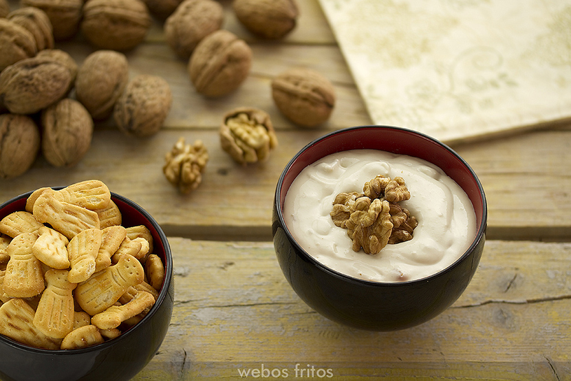 Paté de queso y nueces