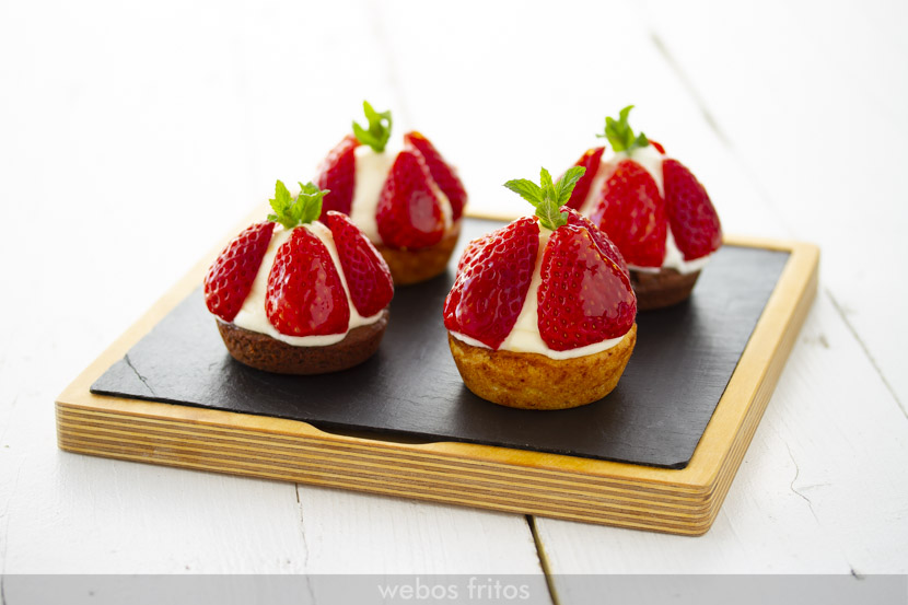 Tartaletas de fresas y crema madame