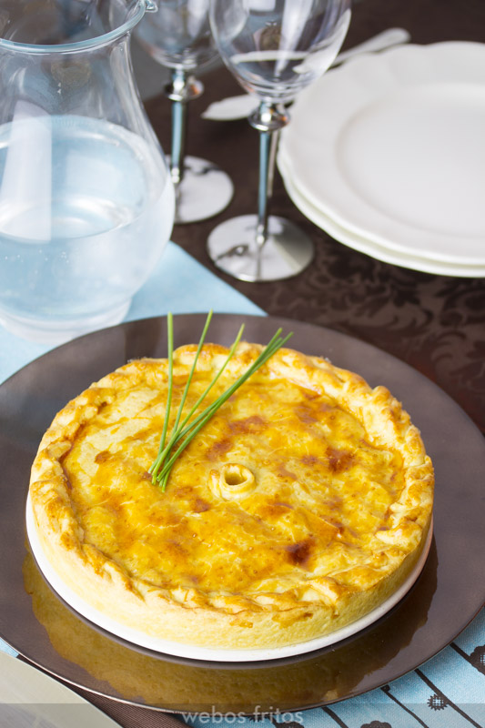 Tarta de rape y gambas