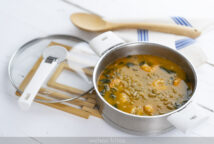 Verdinas con espinacas y langostinos