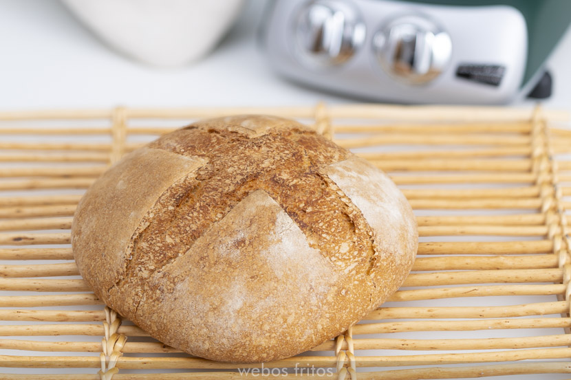 Pan de masa básica con amasadora Ankarsrum