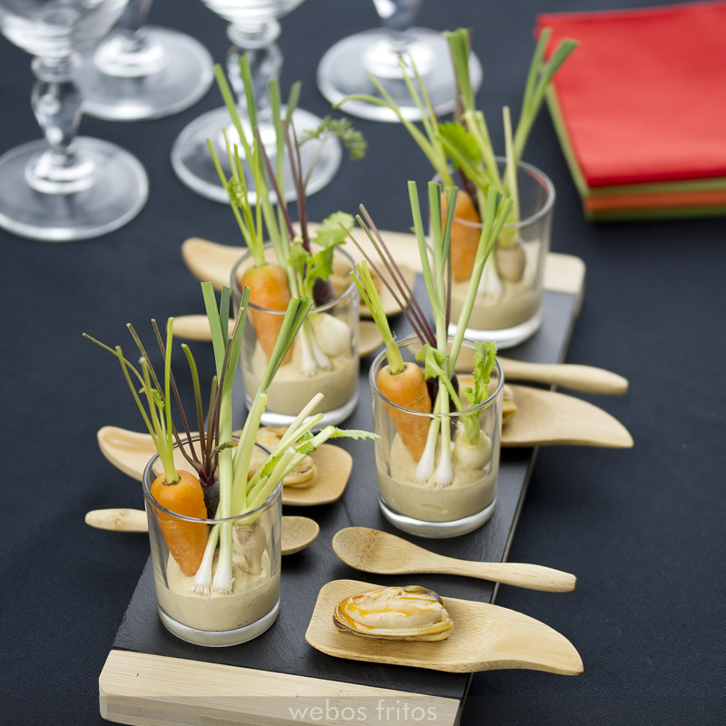 Paté de mejillones con crudités